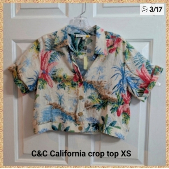 C&C California Short Sleeve Button Up Collared Tropical Cropped Shirt XS - Picture 12 of 12